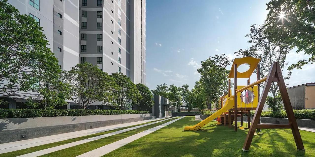 The Base Central Pattaya By Wwc Buitenkant foto